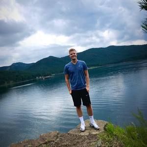 Meet your Posher, Brandon